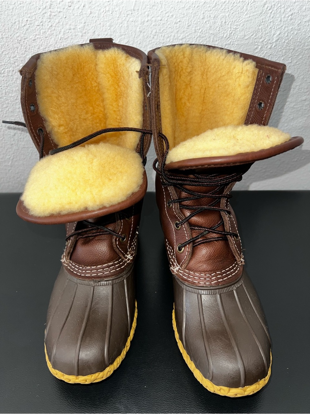 L.L. Bean Bean Boots / Duck Boots Leather Waterproof Made in USA Classic size 6